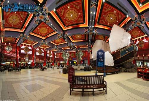 ibn-battuta-mall-china-court-panorama.jpg