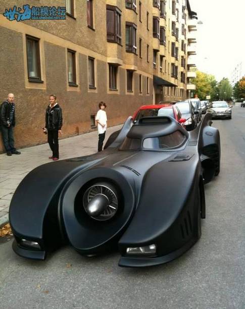 batmobile003.jpg