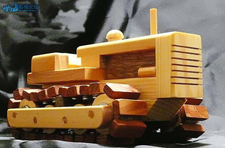 Wooden Models and Toys4.jpg