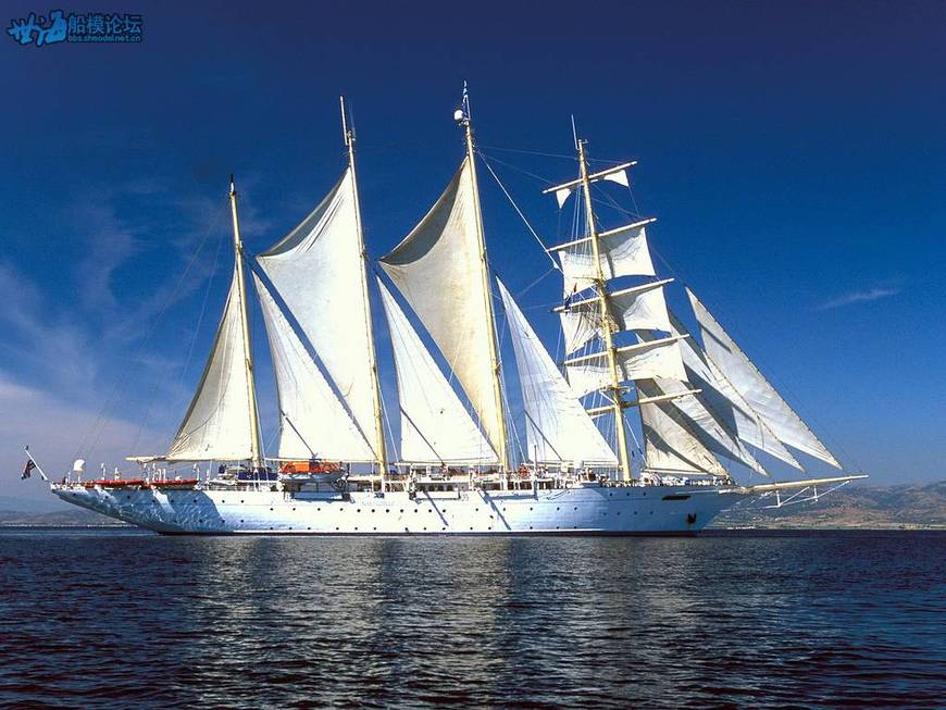 Beautiful_White_Schooner_Wallpaper_3tigi.jpg