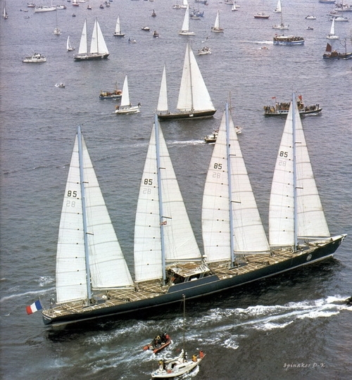 dk_tall_ships_club_mediterranee_bermudan_schooner_lyr_1976.jpg