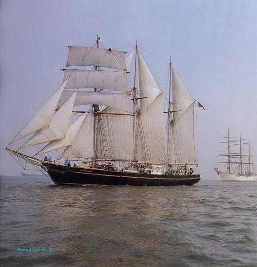 dk_tall_ships_captain_scott_topgallant_schooner_lyr_1971.jpg