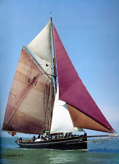 dk_tall_ships_jolie_brise_gaff_cutter_lyr_1913.jpg