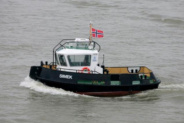 SIMEK-Receives-New-Stan-Tug-Built-by-Damen.jpg