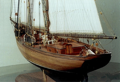 bluenose210.jpg